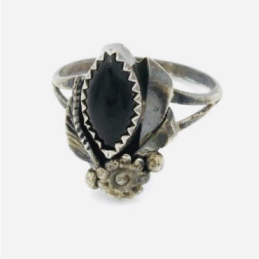 Southwest Artist Les Baker Sterling Onyx Feather Ring - Picture 8 of 13